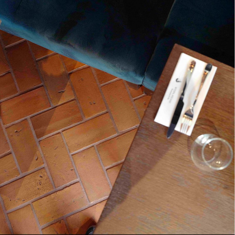 Terracotta Gotik 25x12