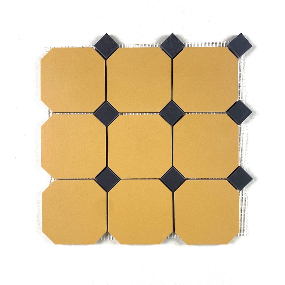 Historisches Oktagon-Mosaik 01